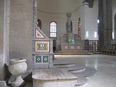 VOYAGE ORAN SEPTEMBRE 2006 83 12 sept. 06 - aprem -CATHEDRALE DEVENUE BIBLIOTHEQUE